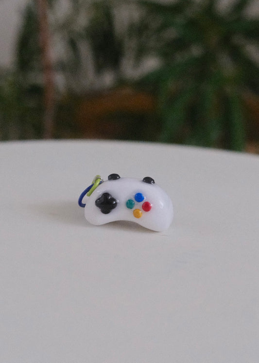 Gamepad Keychain 04